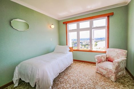 Photo of property in 2 Rodney Street, Durie Hill, Whanganui, 4500