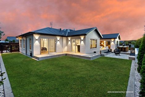 Photo of property in 17 Ardrossan Way, Tai Tapu, 7672