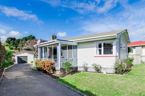 Photo of property in 151 Te Moana Road, Waikanae, 5036