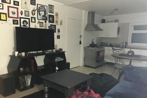 Photo of property in 1/159 Bucklands Beach Road, Bucklands Beach, Auckland, 2012