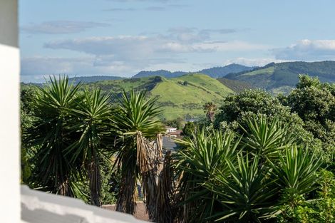 Photo of property in 446 Oceanbeach Road, Mount Maunganui, 3116