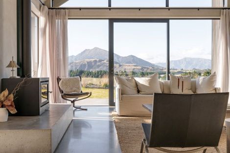 Photo of property in Northlake, 40 Riverslea Road, Wanaka, 9305