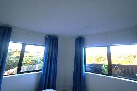 Photo of property in 33 Kotuitui Drive, Wainui, Silverdale, 0992