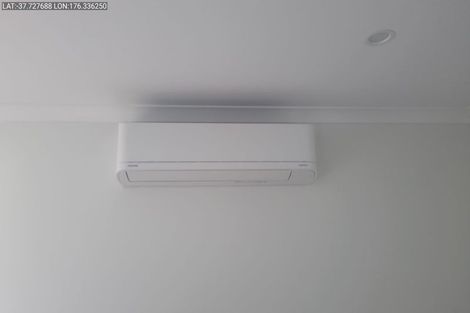 Photo of property in 7 Atutahi Lane, Papamoa Beach, 3118