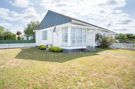 Photo of property in 2 Virginia Crescent, Feilding, 4702