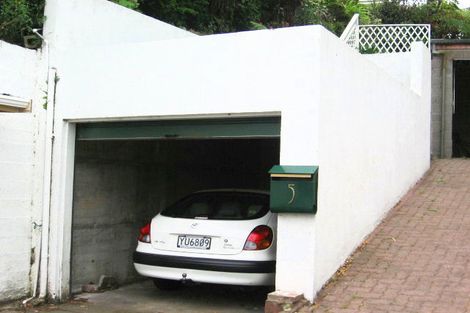 Photo of property in 5 Clive Road, Khandallah, Wellington, 6035