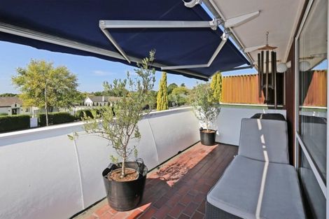 Photo of property in 2/140 Te Mata Road, Havelock North, 4130