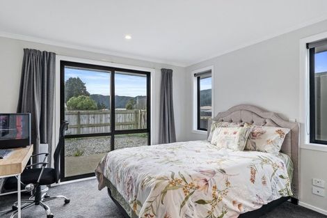 Photo of property in 74a Westminster Road, Wainuiomata, Lower Hutt, 5014