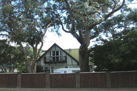 Photo of property in 10 Field Street, Silverstream, Upper Hutt, 5019