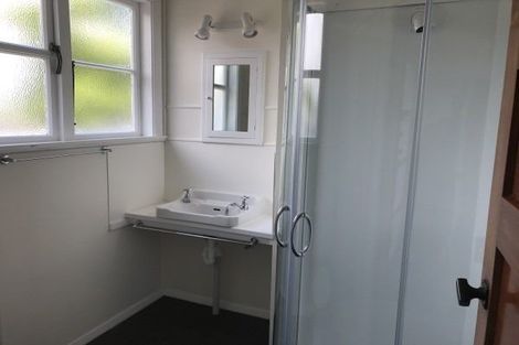 Photo of property in 30 Rangiora Avenue, Roslyn, Palmerston North, 4414