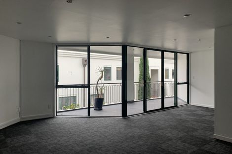 Photo of property in St James Courts, 2/77 Gloucester Street, Christchurch Central, Christchurch, 8013