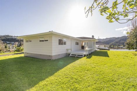Photo of property in 8 Patton Place, Tairua, 3508