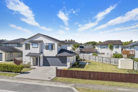 Photo of property in 6 Maylee Crescent, Gulf Harbour, Whangaparaoa, 0930