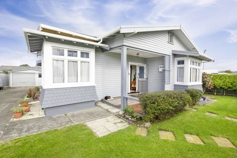 Photo of property in 2 Todd Street, Napier South, Napier, 4110