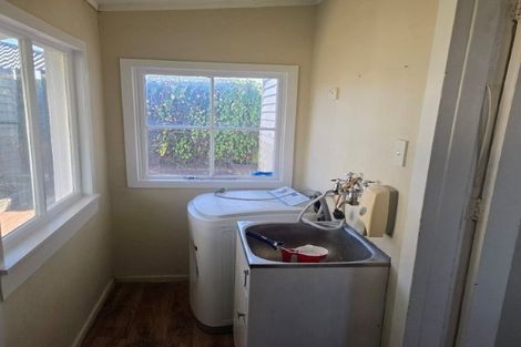 Photo of property in 32 Tower Street, Hornby, Christchurch, 8042