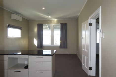 Photo of property in 215 Church Street, West End, Timaru, 7910