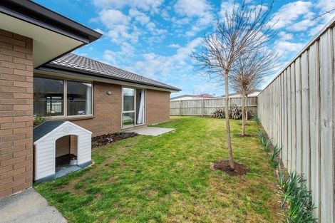 Photo of property in 26 Shillingford Boulevard, Rolleston, 7615
