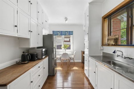 Photo of property in 7 Bauchop Road, Waterloo, Lower Hutt, 5011