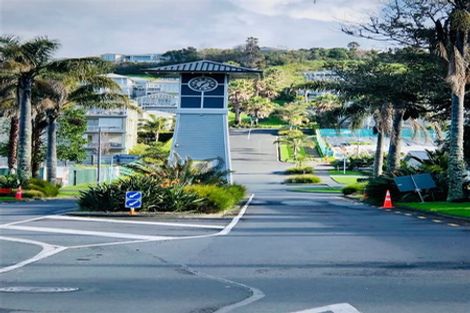 Photo of property in 75 Panorama Heights, Orewa, 0931