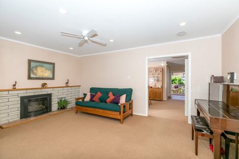 Photo of property in 27 Aberdeen Drive, Dinsdale, Hamilton, 3204