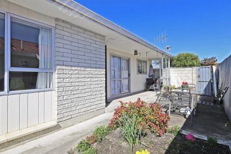 Photo of property in 1/810 Avenue Road East, Parkvale, Hastings, 4122