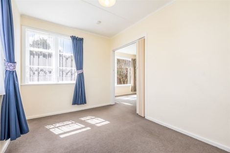 Photo of property in 361 Cambridge Terrace, Naenae, Lower Hutt, 5011