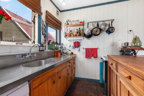 Photo of property in 27 Ocean Parade, Pukerua Bay, 5026