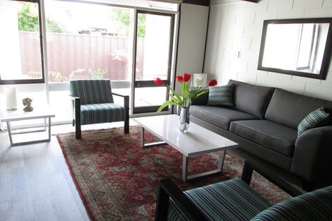 Photo of property in 2/33 Newbridge Place, Ilam, Christchurch, 8041