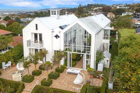 Photo of property in 32 Claremont Street, Maori Hill, Dunedin, 9010