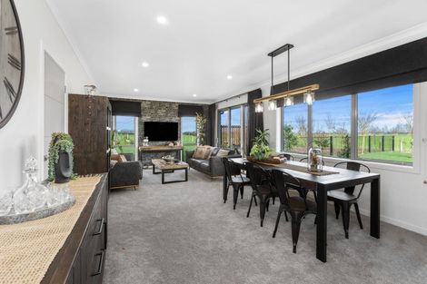 Photo of property in 15 Shadbolt Drive, Leamington, Cambridge, 3432