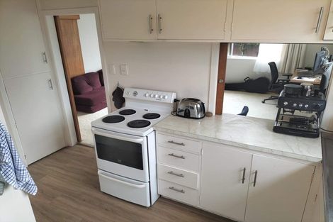 Photo of property in 1/37 Beach Street, Fitzroy, New Plymouth, 4312