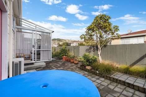 Photo of property in 16b Beauchamp Street, Tawa, Wellington, 5028