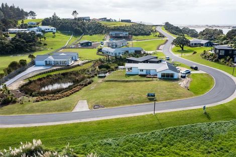 Photo of property in 127 Estuary Drive, Mangawhai Heads, Mangawhai, 0505