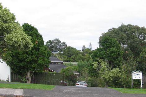 Photo of property in 2/25 Hellyers Street, Birkdale, Auckland, 0626