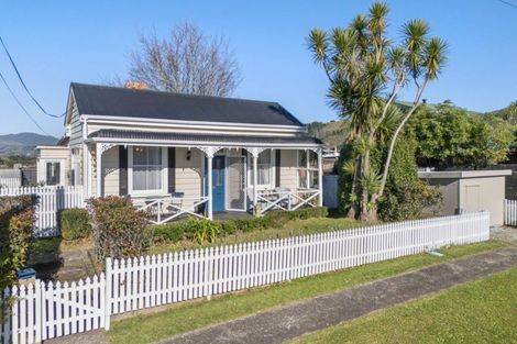 Photo of property in 8a Albert Street, Waihi, 3610