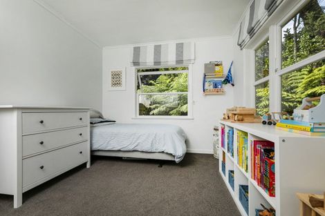 Photo of property in 9 The Close, Greenhithe, Auckland, 0632