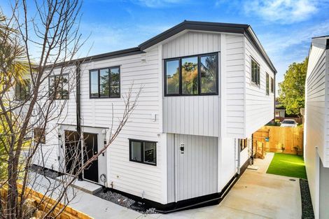 Photo of property in 15 Mckean Avenue, Manurewa, Auckland, 2102