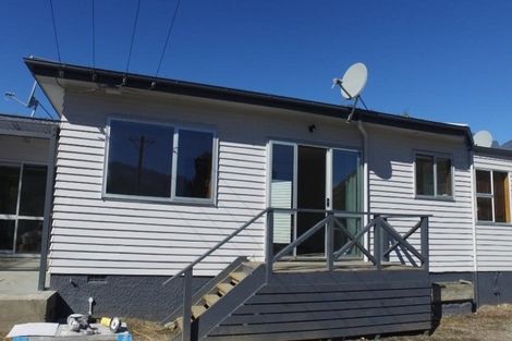 Photo of property in 9 Southberg Avenue, Frankton, Queenstown, 9300