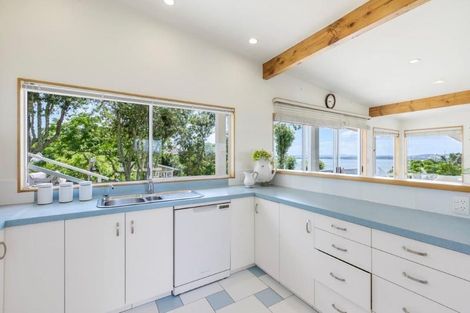 Photo of property in 193 Sandspit Road, Shelly Park, Auckland, 2014