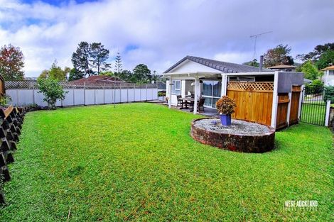 Photo of property in 16 Puketitiro Street, Glen Eden, Auckland, 0602
