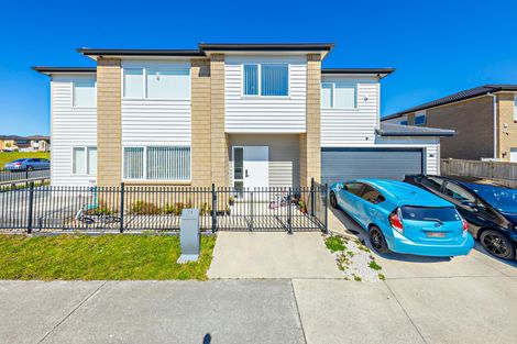 Photo of property in 75 Rosewell Crescent, Flat Bush, Auckland, 2019