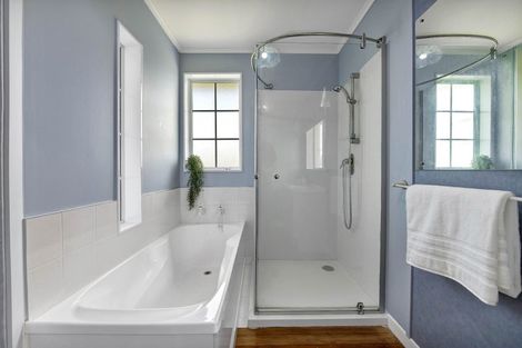 Photo of property in 14a Trafalgar Street, Westown, New Plymouth, 4310