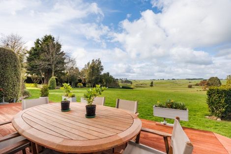 Photo of property in Thyme Out Estate, 800 Halcombe Road, Halcombe, Feilding, 4775