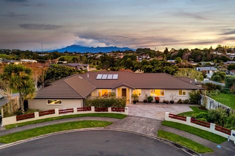 Photo of property in 15 Anderson Way, Highlands Park, New Plymouth, 4312