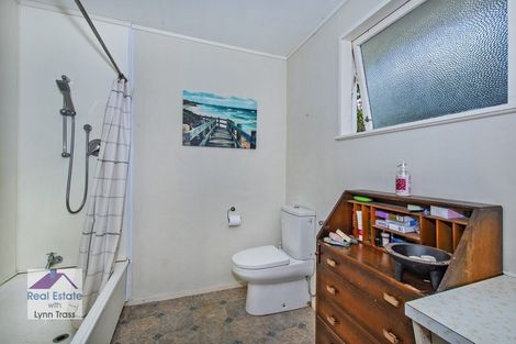 Photo of property in 10 Shoebridge Crescent, Ngunguru, Whangarei, 0173