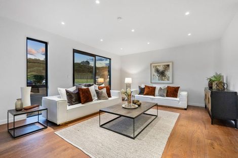 Photo of property in 67 Streamview Way, Long Bay, Auckland, 0630