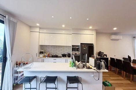 Photo of property in 5 Milenio Crescent, Windsor Park, 0632