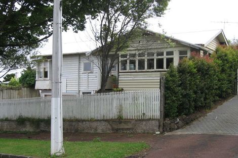 Photo of property in 27 Atherton Road, Epsom, Auckland, 1023
