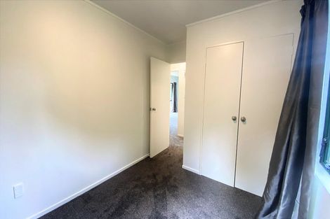 Photo of property in 15 Woodcote Drive, Glenfield, Auckland, 0629