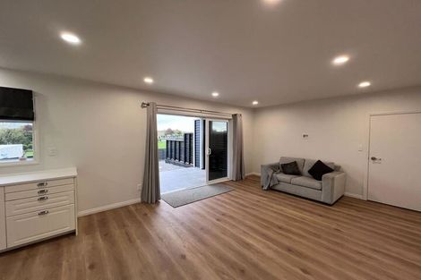 Photo of property in 18 Runway Rise, Dairy Flat, Albany, 0794